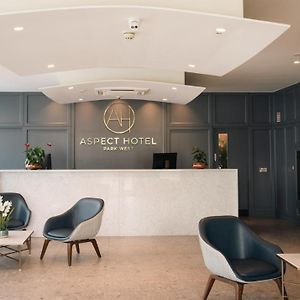 Aspect Hotel Park West